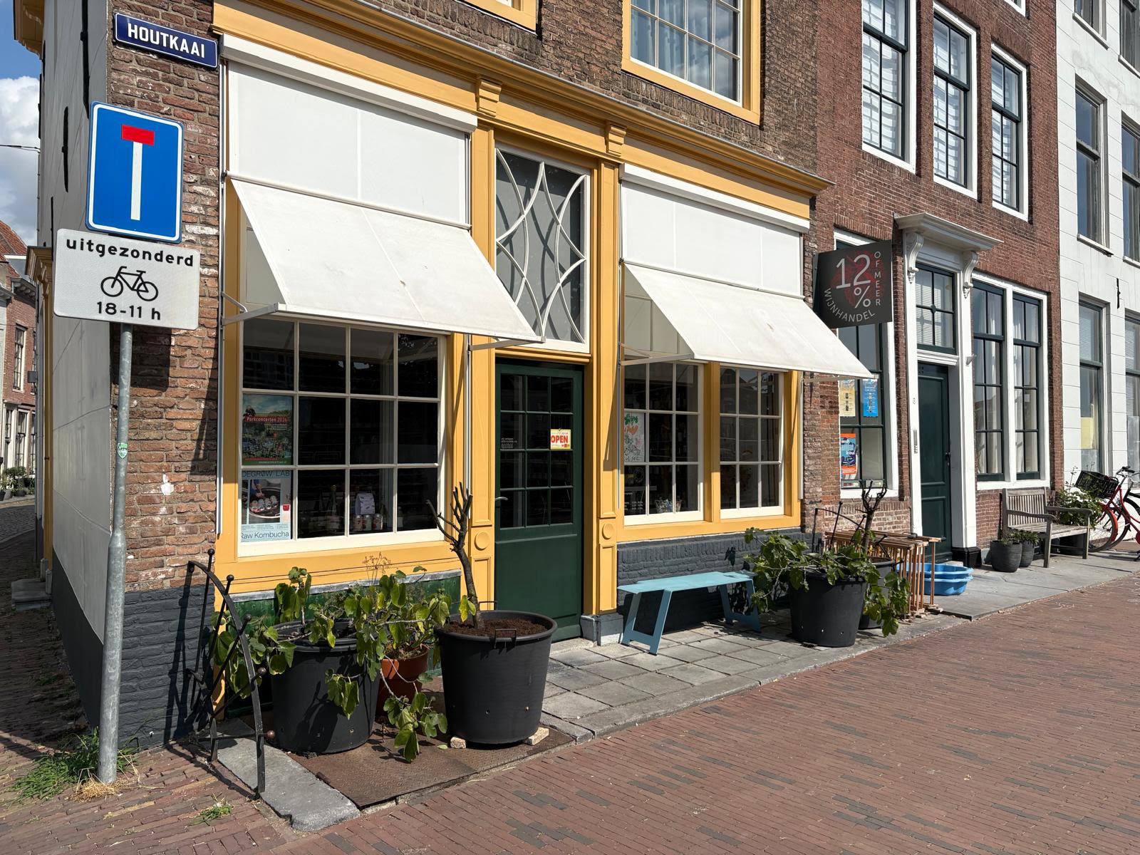 Wijnhandel 12% of meer