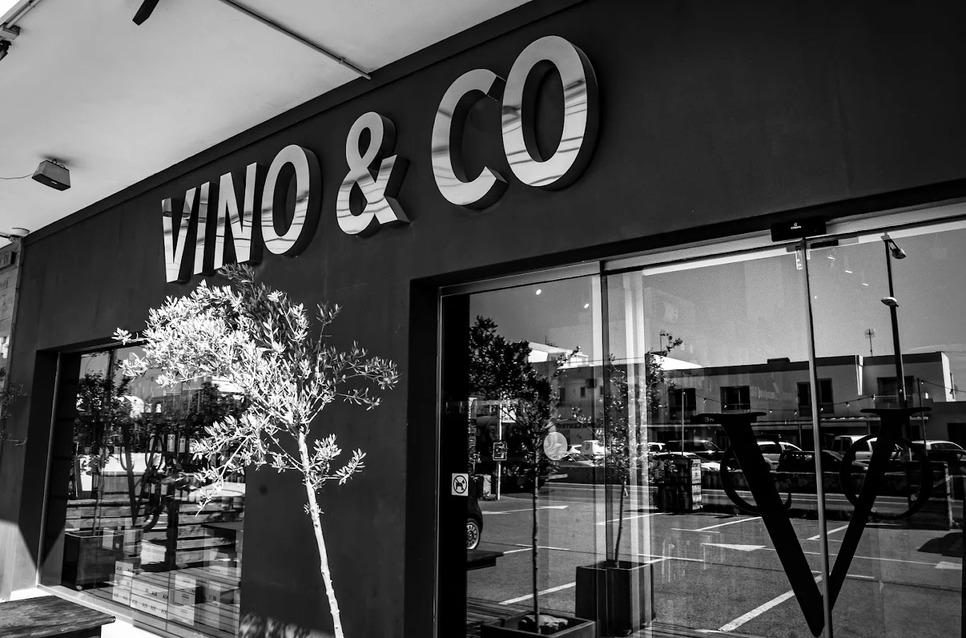 Vino & Co